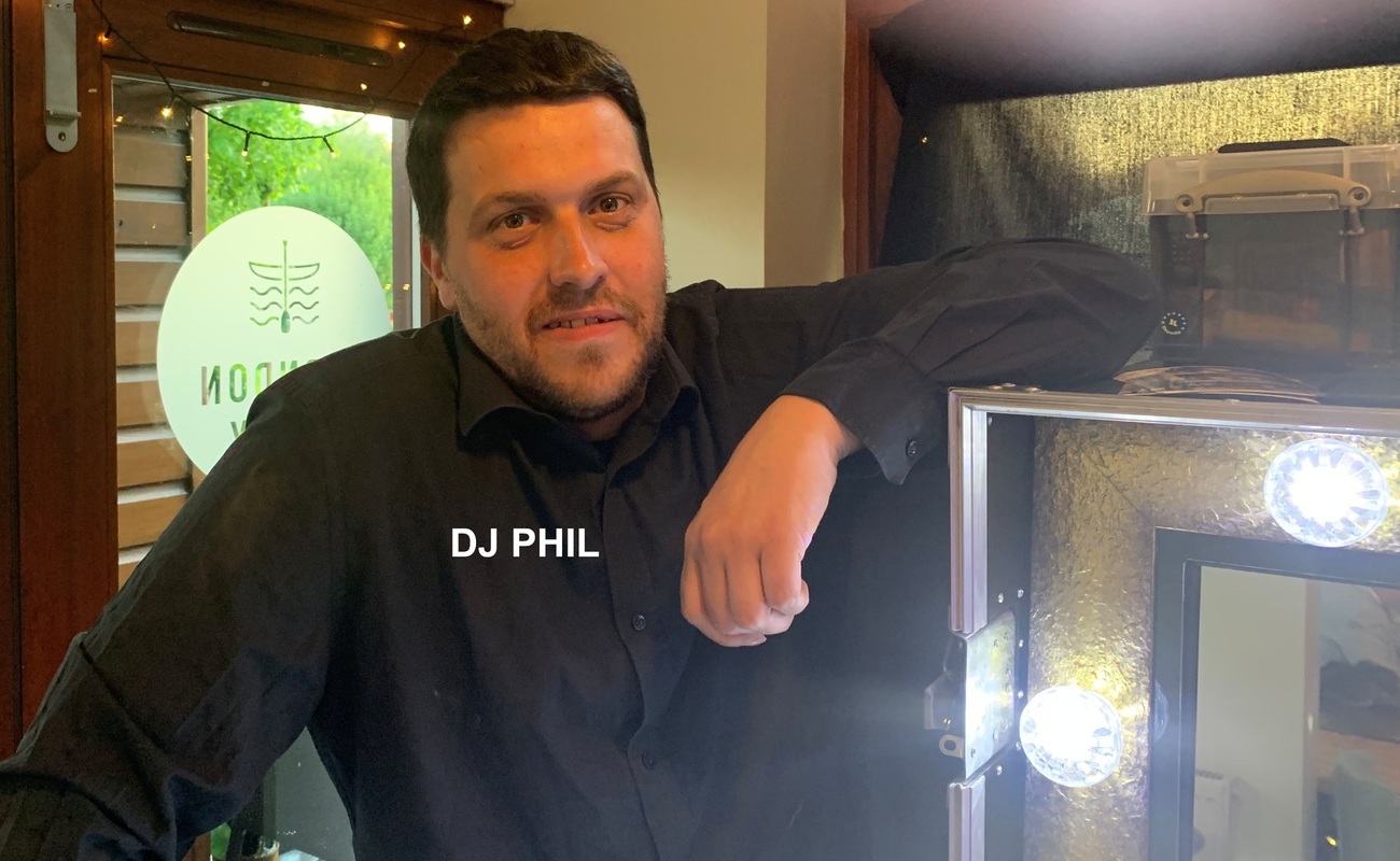 TRAX Disco Roadshow | Mobile Disco Derby | Mobile Disco East Midlands