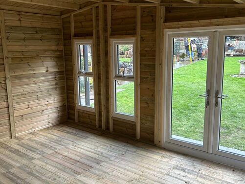 24x14 Apex Summer House home Office/Bar/Gym
