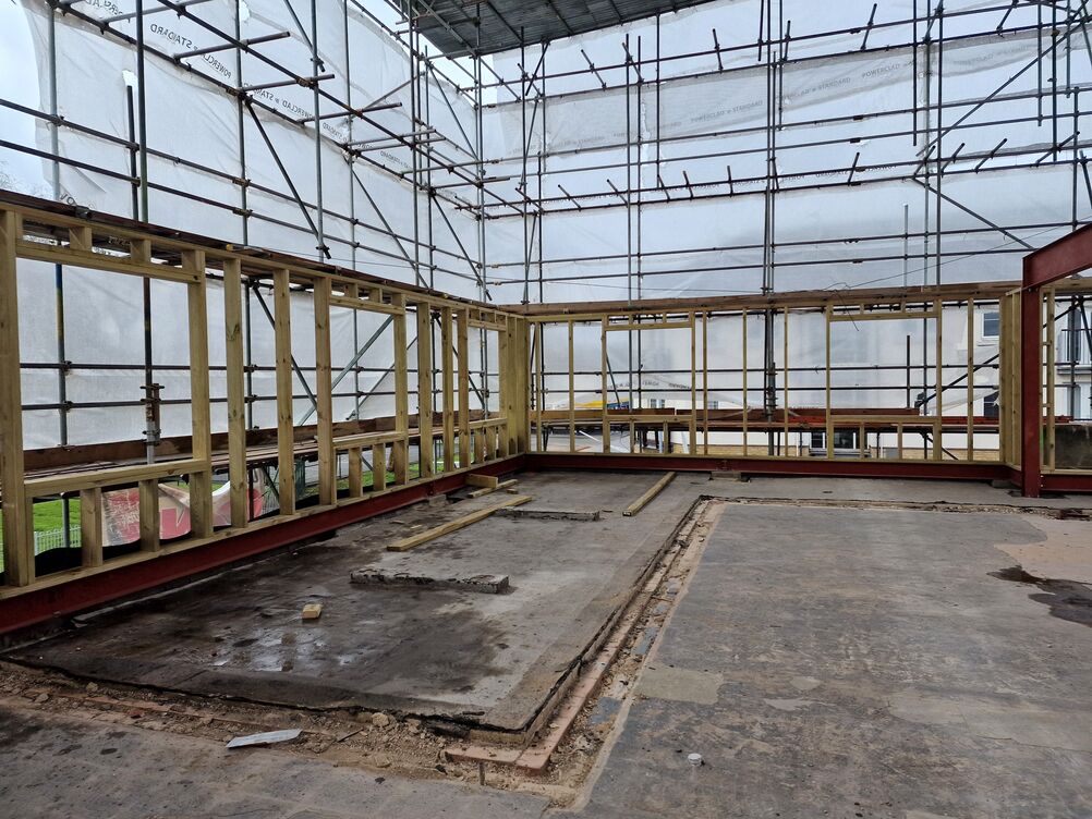 New 3x1 bedroom flats above commercial premises