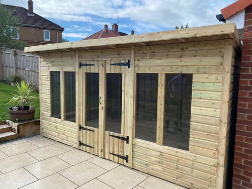 14x8 Pent Summer House