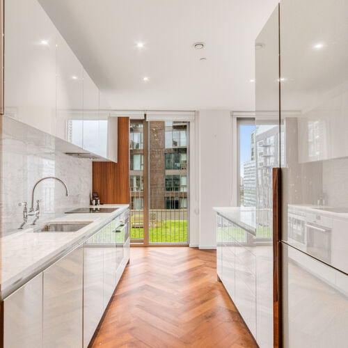 3 Viaduct Gardens, London, SW11