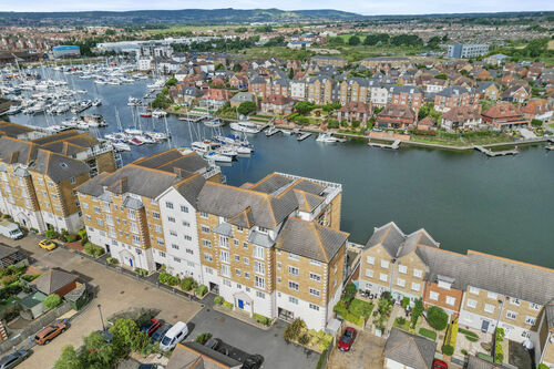 Golden Gate Way, Eastbourne