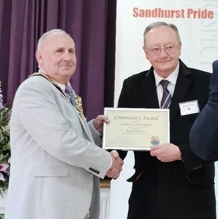Bus Driver, Mark Saunders - Community Award