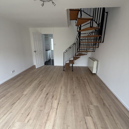 TWO MILE ASH - TWO BEDROOM HOUSE