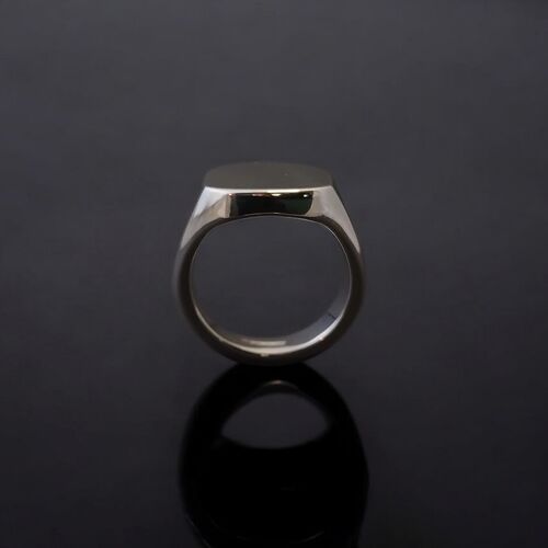 Cushion shape silver signet ring