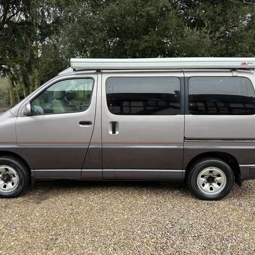 Wellhouse Toyota Granvia Luxury Camper Van 4 Berth - Automatic 4WD