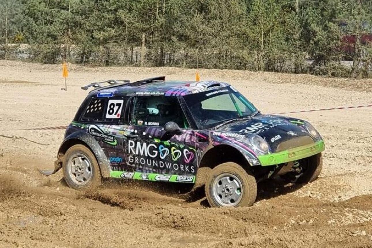 Rob Morris Groundworks Ltd - Mini Cooper V6 Rally Car