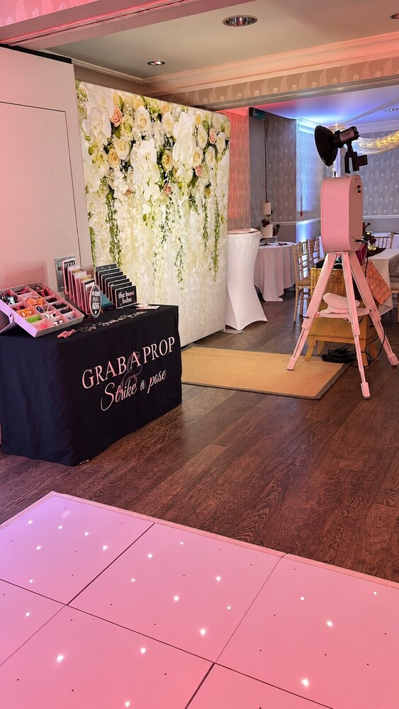 Photo Booth at The Green House Bournemouth Wedding | Pic Me!