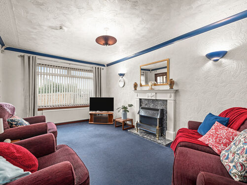 Nevis Crescent, Alloa, FK10 2BN