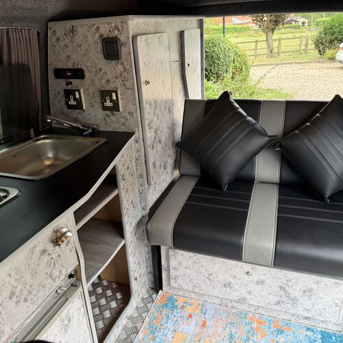 VW Transporter T5 T30 130 2.5TDi Camper Van 2 Berth