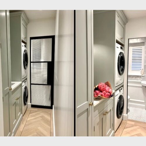 Syntesis® Flush Pocket Door System