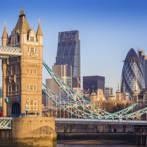 10 Reasons to use Finance Connect.UK | Finance Connect.uk | How to grow my pension London | Tax efficient investments Essex | Self employed mortgages Suffolk