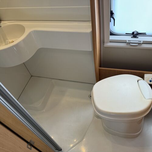 2003 La Strada Nova L Mercedes Sprinter Camper Van Motorhome - 1 Owner 11yr - RARE!