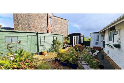 45 Craigmore Road, Rothesay, Isle of Bute, PA20 9ES