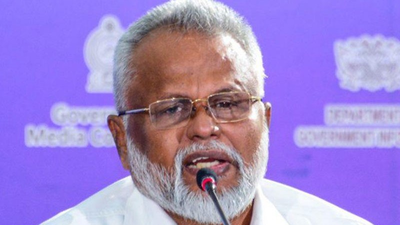 யாழ். கோட்டையை சுற்றி போராளிகளுக்கு சிலைகள்