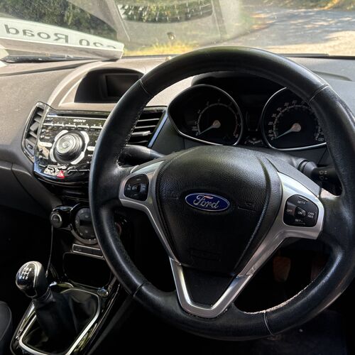 2013 (13) FORD FIESTA 1.0 TITANIUM 5 DOOR
