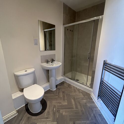 BROWNE WILLIS CLOSE, BLETCHLEY - 2 BEDROOM 2 BATHROOM