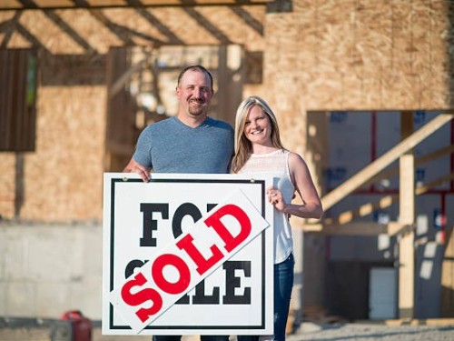 Estate Agents: Should They Focus on Getting You the Best Price or a Glowing Review? – Shepherd and White Estate Agents in Coalville, Ashby, and the Charnwood Villages