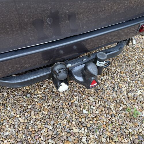 Wellhouse Toyota Granvia Luxury Camper Van 4 Berth - Automatic 4WD