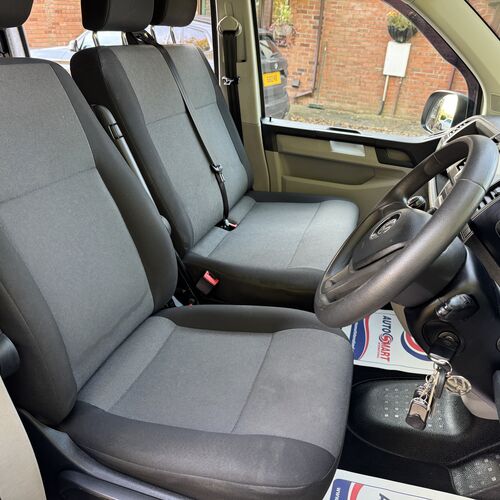 2016 VW T6 Camper Van 4 Berth 2.0 TDi T30 Black/White - Pro Conversion