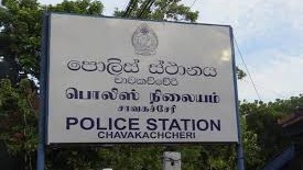 வடமராட்சி கிழக்கு குடத்தனை  பகுதியில் போலீஸ், இராணுவம் சுற்றி வளைப்பு