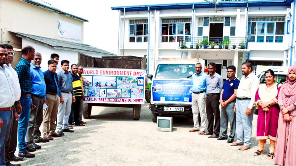 கல்முனையில் மின் மற்றும் இலத்திரனியல் கழிவுகள் சேகரிப்பு