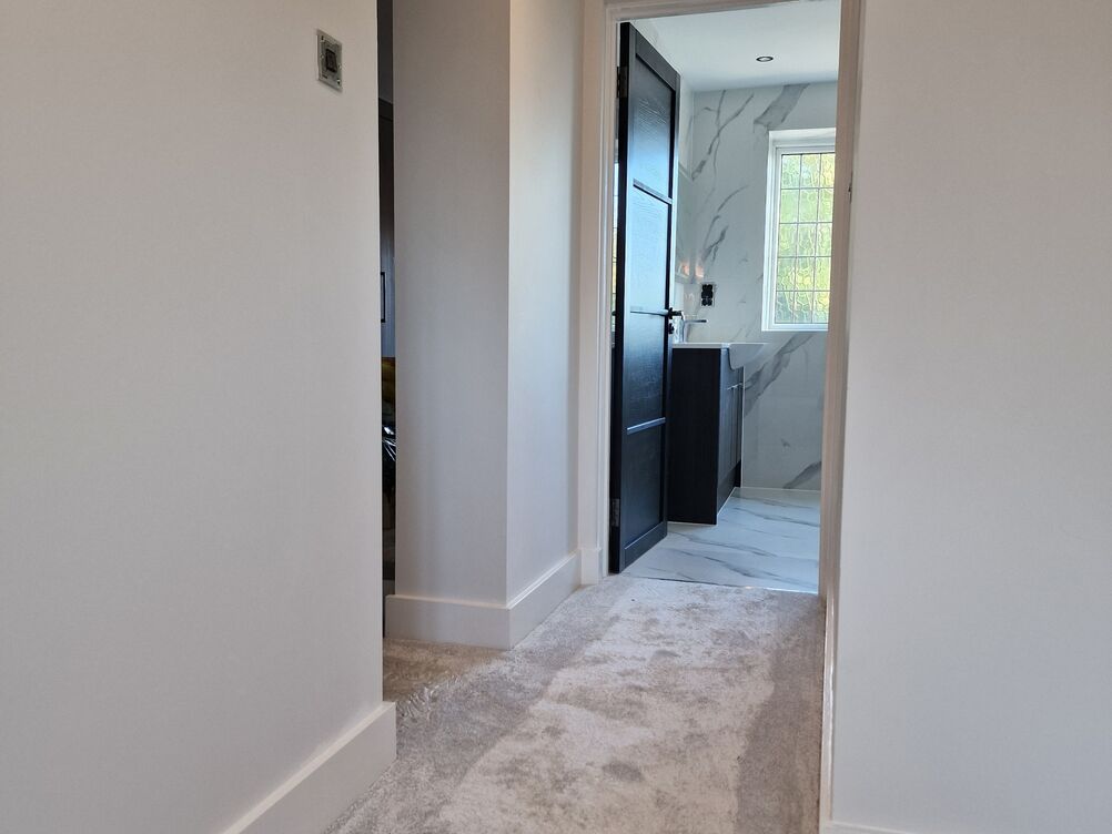 5 Bedroom double extension and full refurbishment 