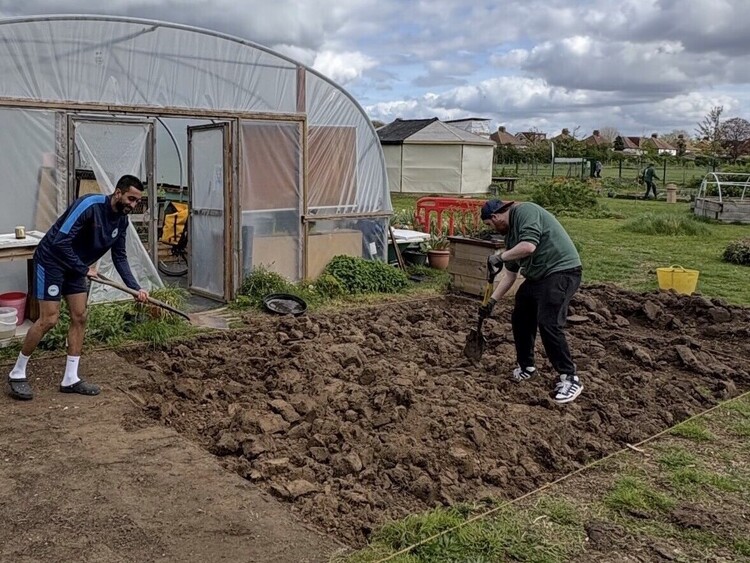 What We Do | Heston In The Community 