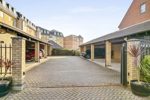 Admiralty Way, Eastbourne