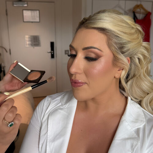 Gallery | Aldona Francis | Wedding Makeup Specialist Gloucestershire  | Award Winning Makeup Lessons in Bath  | Professional Mobile Makeup Artist Cotswolds