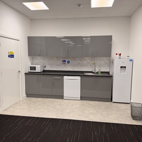 COMMERCIAL - OFFICE SPACE - BLETCHLEY