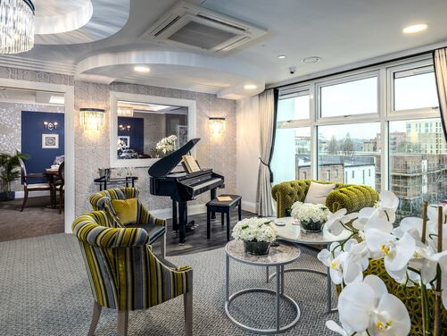 Welwyn Grange 103 bed luxury scheme including 13 bedroom suites