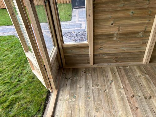 #SHA085 8x8 Apex Summer House