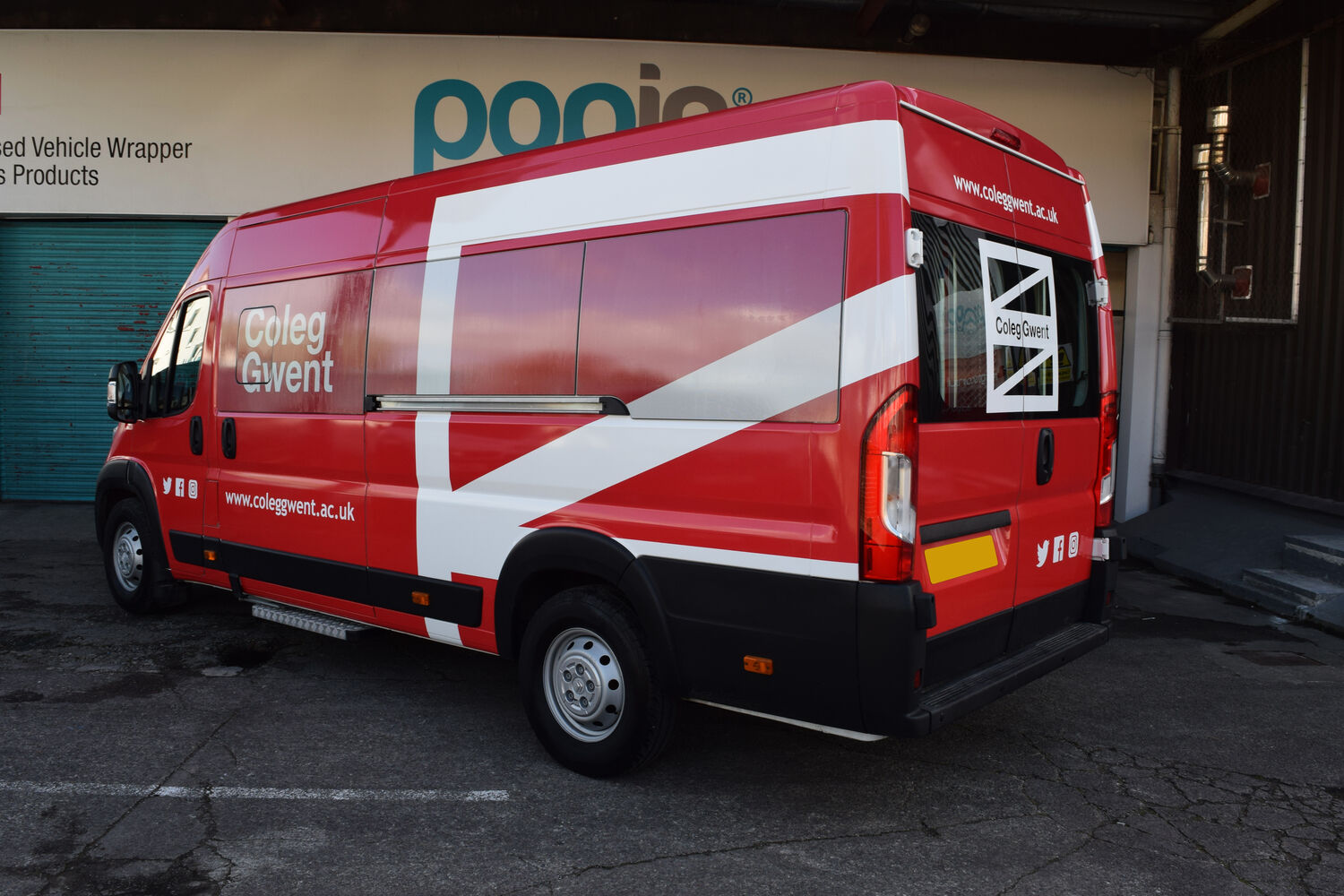 Coleg Gwent - 4x Citroen Relay Minibus