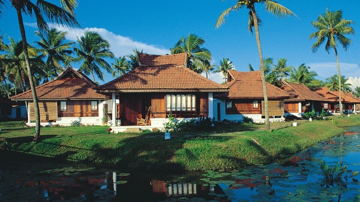 Kumarakom Lake Resort 