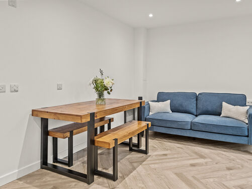 Kenny Drive, Maddiston, FK2 0WJ