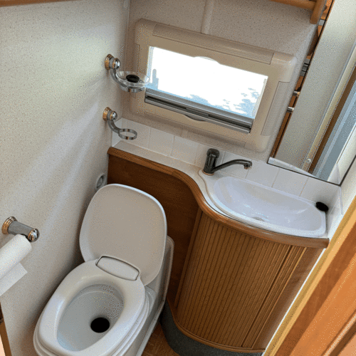 AutoTrail Chieftain SE Fixed Bed 6 Berth Motorhome 2004(54)reg 35k miles