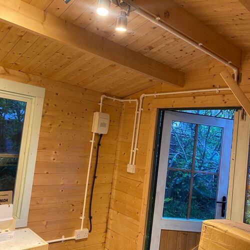 Gallery | Innovative Energy Systems Ltd | Emergency electrician Woking | Fuse board/Consumer unit replacement | Electrician Woking