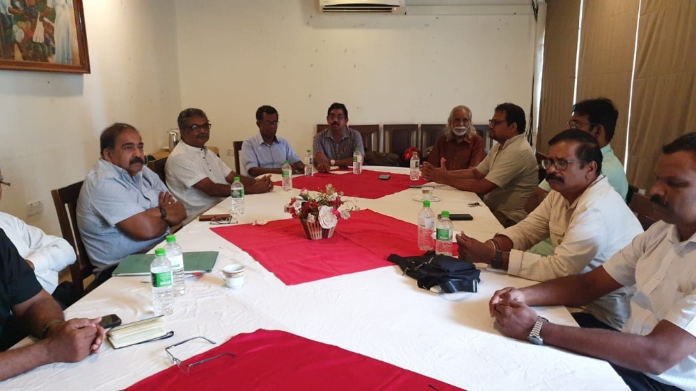 த. தே. பொதுக்கட்டமைப்பை சந்திப்புக்கு அழைத்த ரணில்