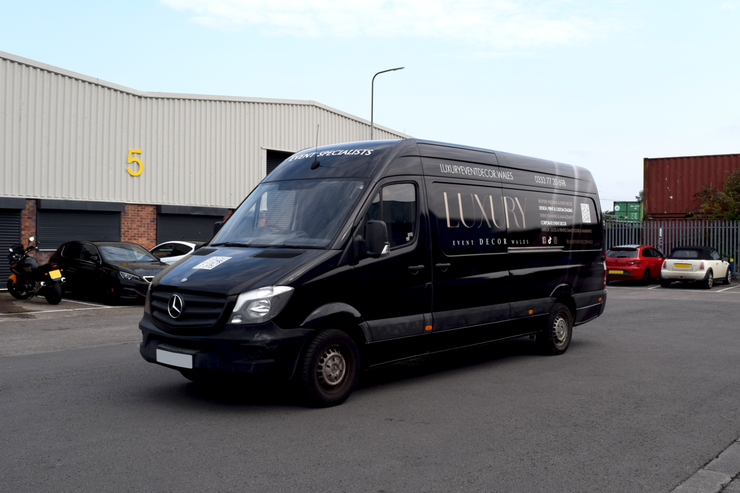 SP Entertainment - Mercedes Sprinter L3H2