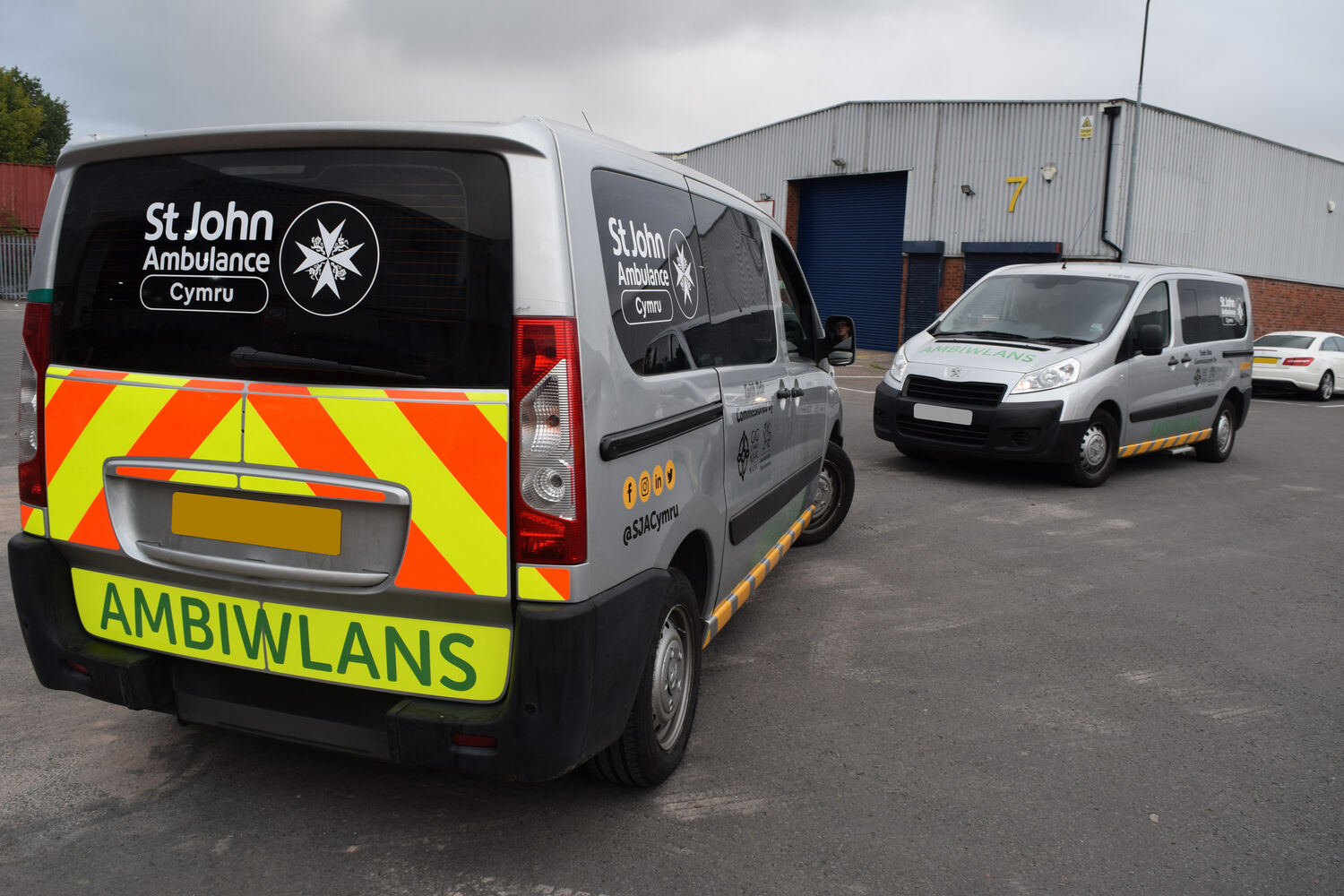 St Johns Ambulance Wales - 6x Peugeot Expert Teepee