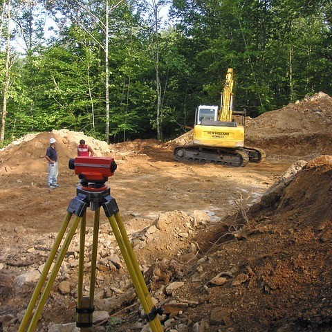 What are the advantages of 3D laser scanning over traditional surveying methods?