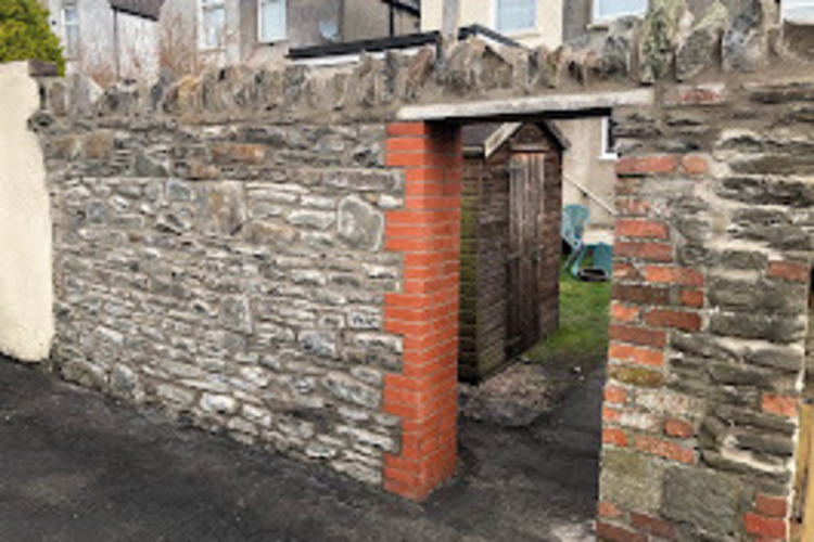 Muscle Stone & Brick Solutions | Stonework masonry builder -Reponiting-repair Cardiff | Brickwork builder -repointing -repair-Cardiff | Garden walls-extensions-patios-garages-porches-garden kitchen ovens-home structural repairs-BBQ.cardiff