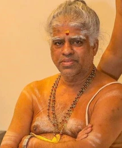 நயினாதீவு நாகபூசனி அம்மன் ஆலயத்தின் பிரதம குரு காலமானார்