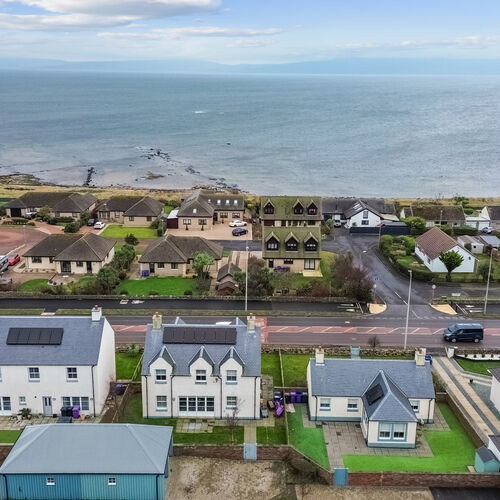 Ardrossan Road, Seamill 
