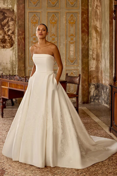 MiAmor Bridal | Bridal shop Birmingham  | Wedding Dresses Birmingham  | Mi Amor Bridal Sutton Coldfield  | Bridal shop Birmingham  | Wedding Dresses Birmingham  | Mi Amor Bridal Sutton Coldfield