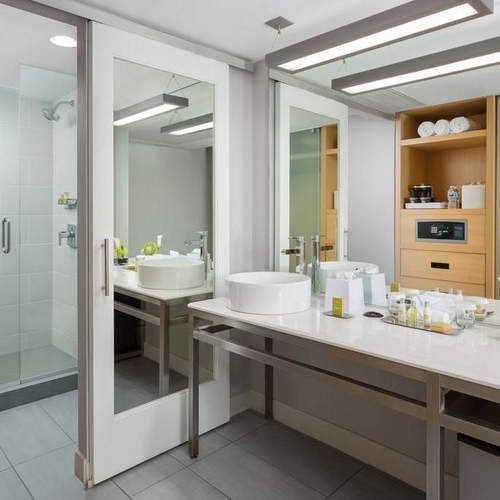 The Gates Hotel South Beach