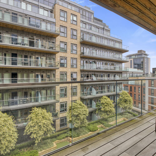 Dashwood House, Dickens Yard, London, W5