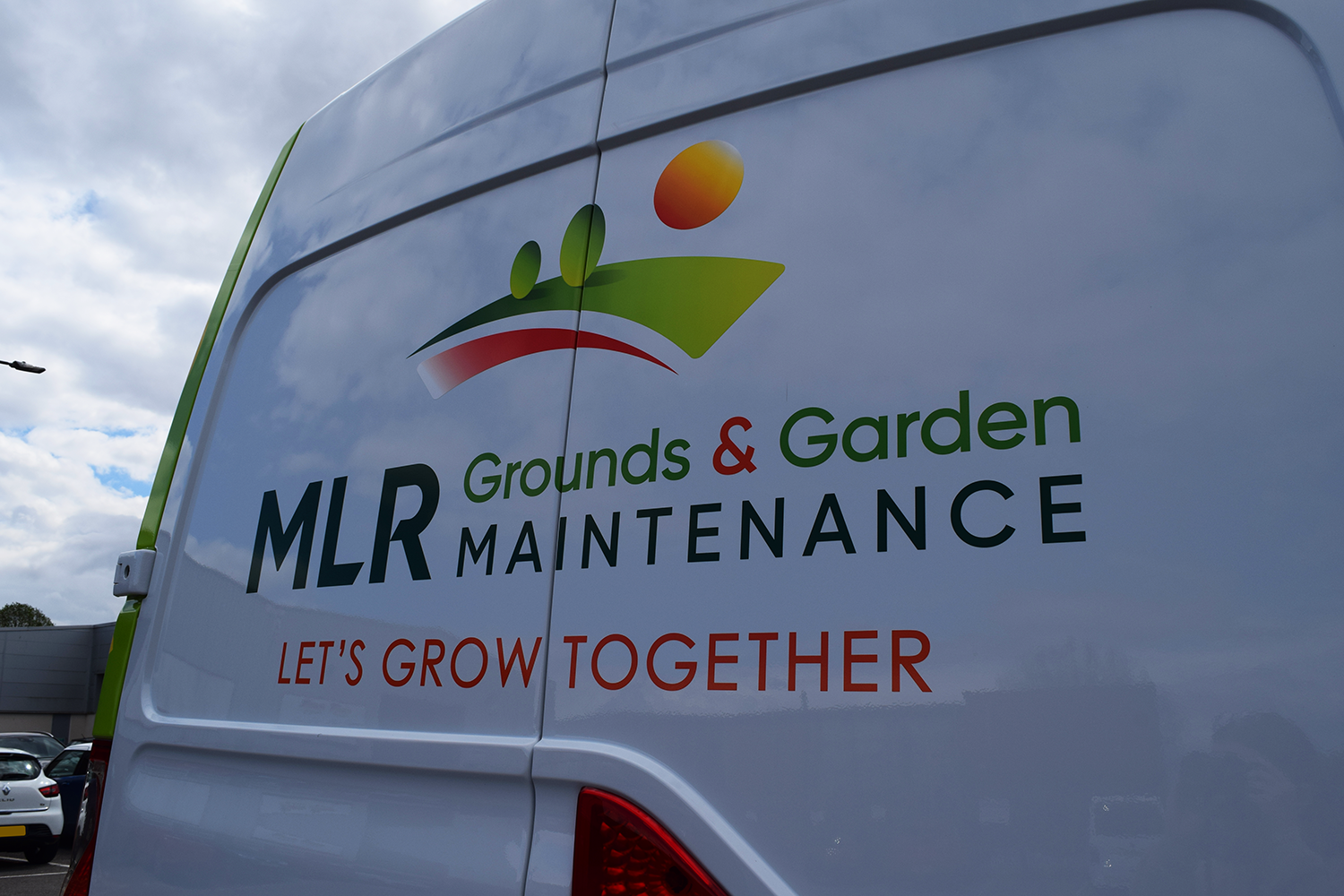 MLR Garden Services - Renault Master