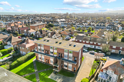 Roselands Avenue, Eastbourne